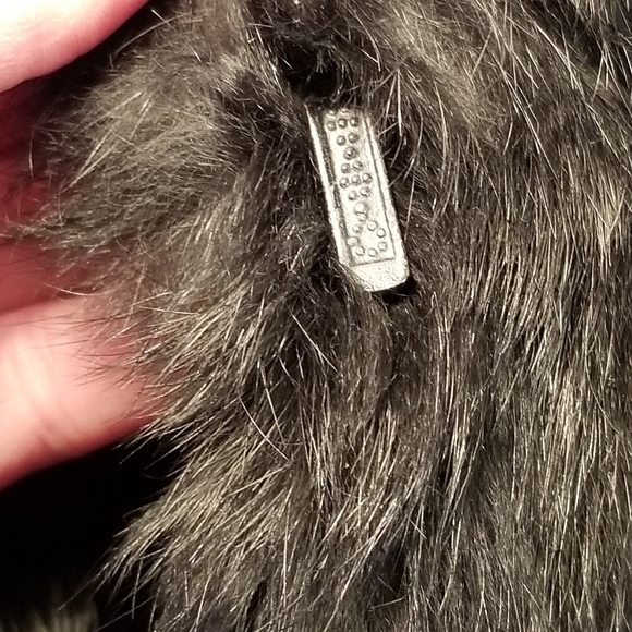 Vintage Fur - Picture 8 of 11